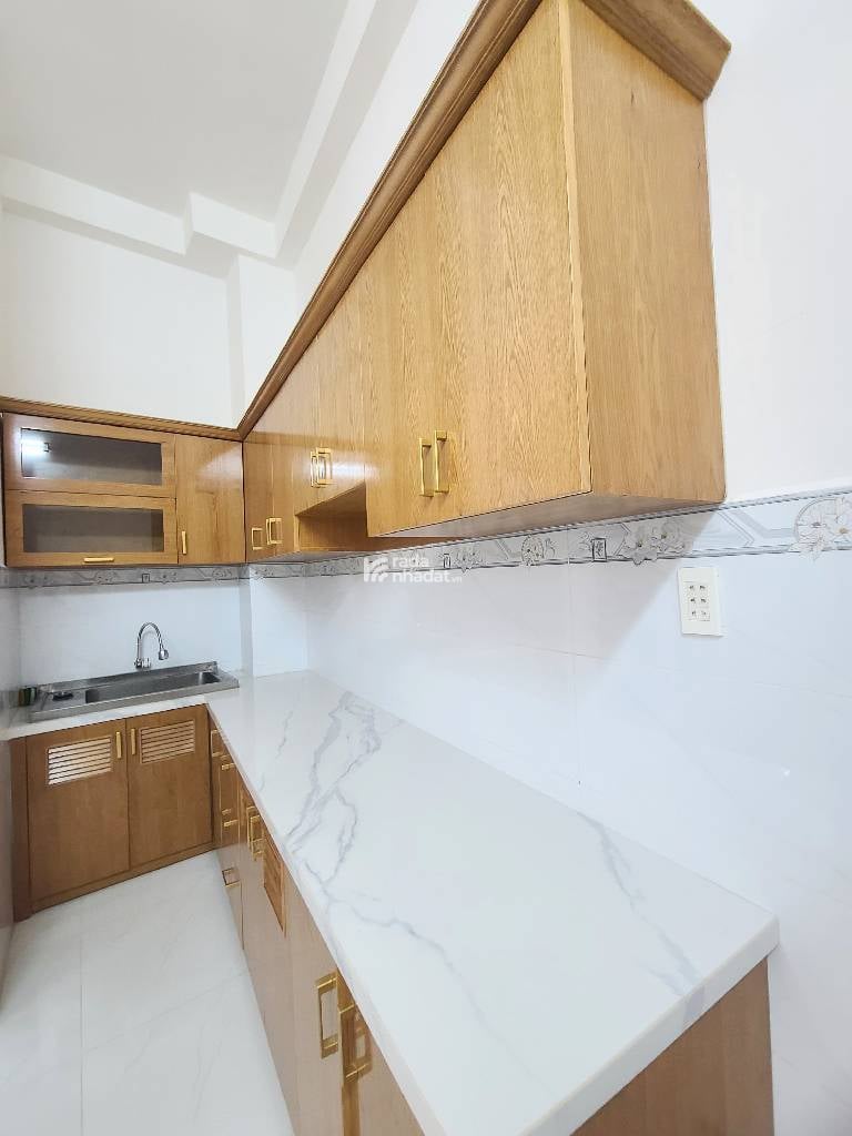 HẺM XE HƠI PHAN HUY ÍCH, TÂN BÌNH, 32M2 CÓ KC Ở NGAY. GIẢM 350TR CHỈ CÒN 4.5T