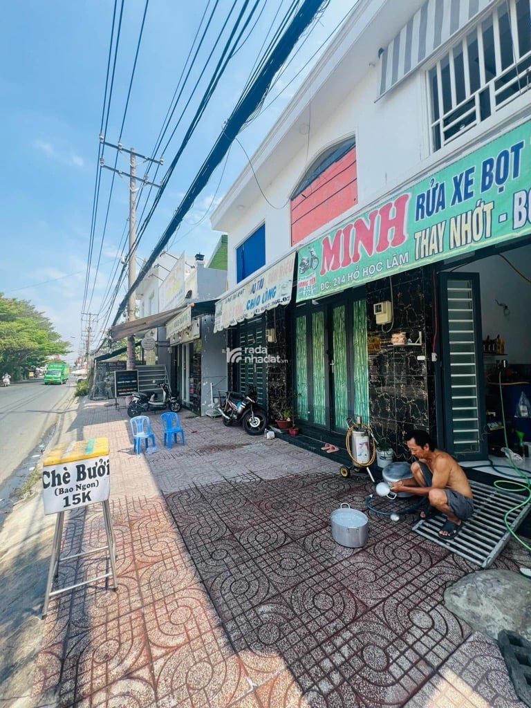 BÁN NHÀ MẶT TIỀN HỒ HỌC LÃM 228M2 NGANG 18M GIÁ 16 TỶ ĐANG CHO THUÊ 30 TRIỆU THÁNG