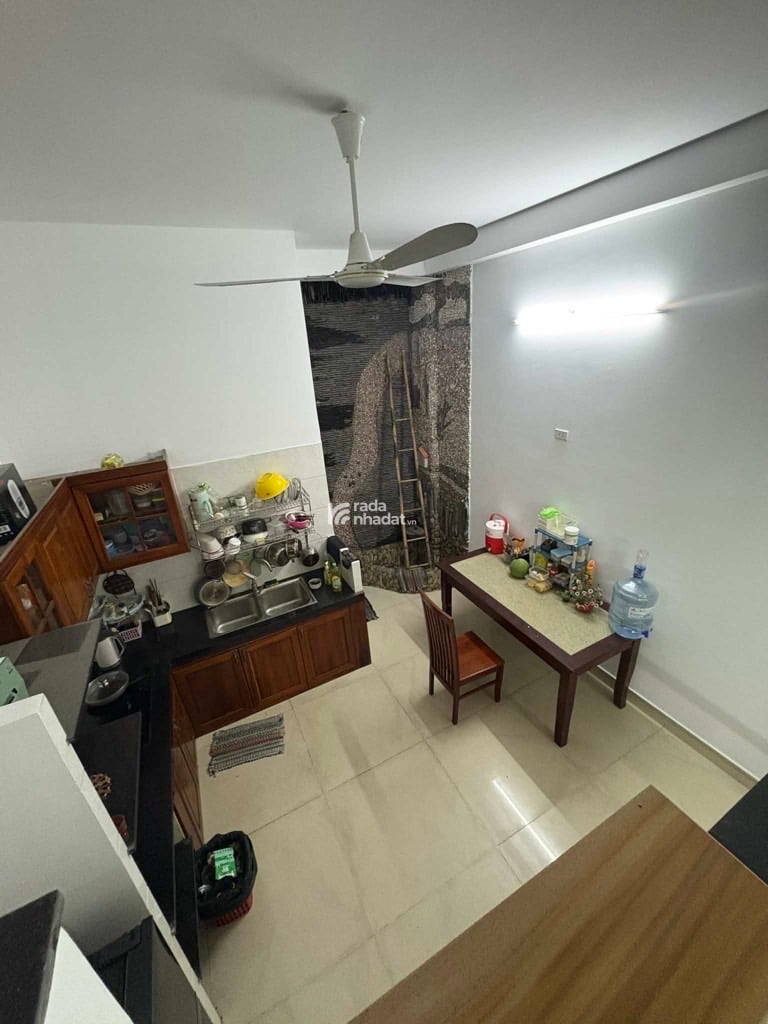 BÁN NHÀ 3 TẦNG ST, GÒ CÁT, PHÚ HỮU, 53m2, 4PN 5WC , NHỈNH 4 TỶ