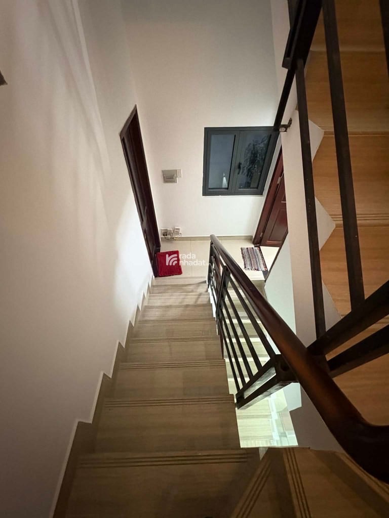 BÁN NHÀ 3 TẦNG ST, GÒ CÁT, PHÚ HỮU, 53m2, 4PN 5WC , NHỈNH 4 TỶ