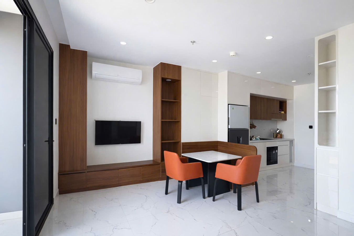 Căn 2PN1 đẹp BS15 The Beverly Solari, diện tích 72,80m2, chỉ 4,65tỷ