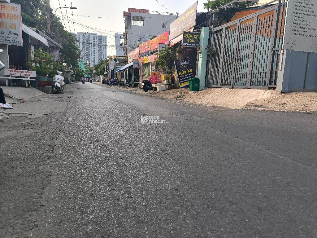 MẶT TIỀN KINH DOANH VIP, 5 TẦNG ĐẸP MÊ TƠI, GẦN UBP TRƯỜNG THỌ, 4X23 CHỈ 15 TỶ.