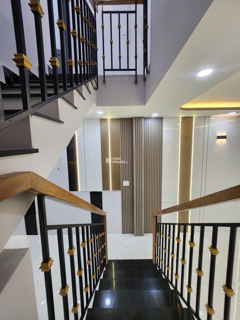 Nhà siêu đẹp hẻm Vườn Lài, 40m2, 2 tầng, full nội thất, chỉ 5.65 tỷ TL