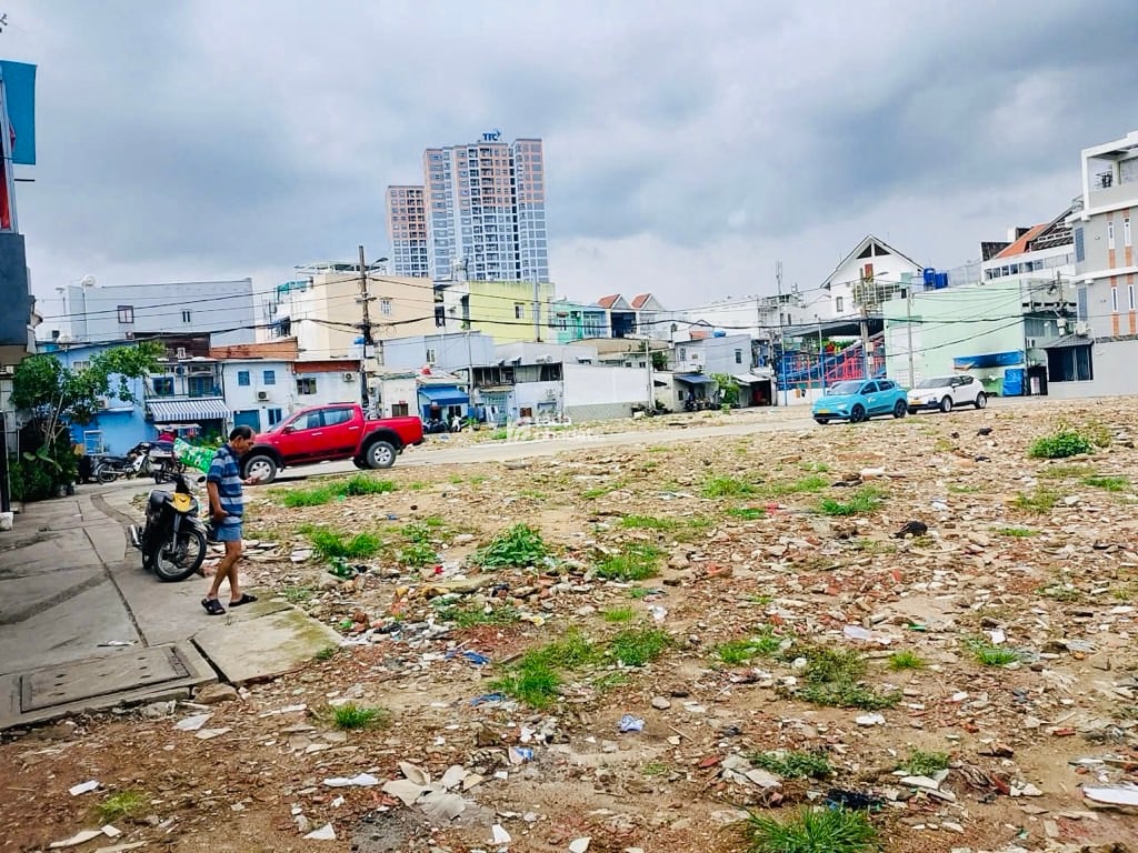 BÁN ĐẤT KHU Y TẾ KỸ THUẬT CAO 60M2 4X16M 4.7 TỶ SÁT AEON BÌNH TÂN TÊN LỬA