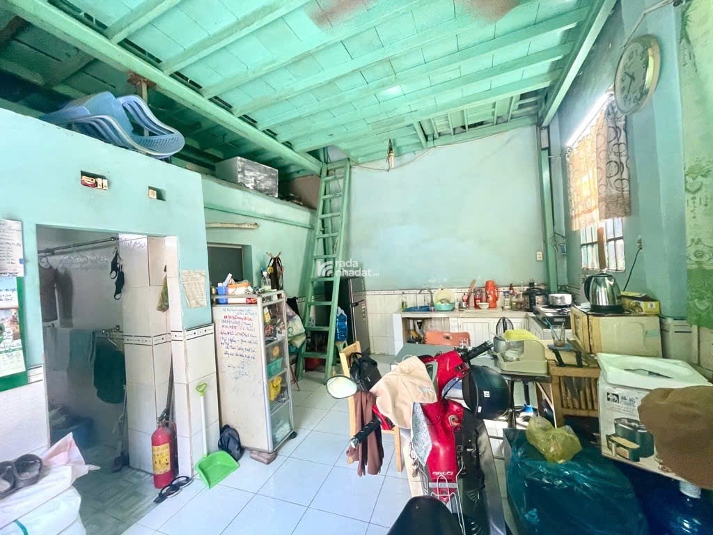 NHÀ MẶT PHỐ - LÔ GÓC - NGANG BỀ THẾ HƠN 13M - KINH DOANH VÔ ĐỐI - NGAY NGUYỄN VĂN TRỖI