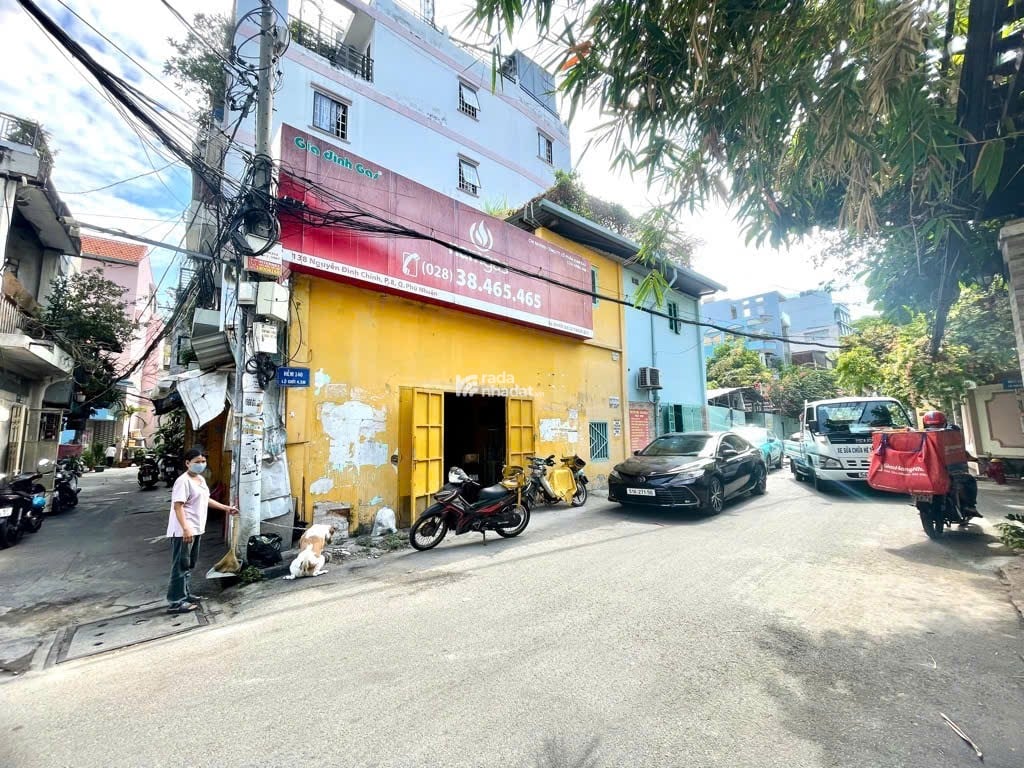 NHÀ MẶT PHỐ - LÔ GÓC - NGANG BỀ THẾ HƠN 13M - KINH DOANH VÔ ĐỐI - NGAY NGUYỄN VĂN TRỖI
