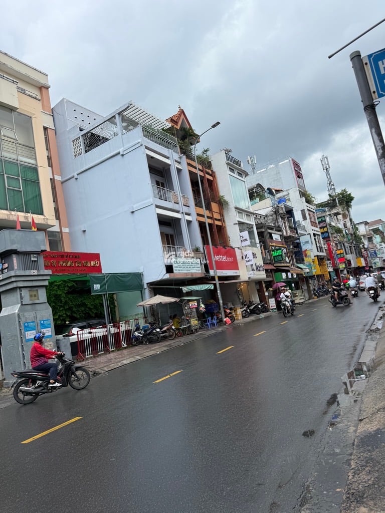 NHÀ VIP NGAY CHỢ PHẠM VĂN HAI, TÂN BÌNH, 95M2 CÓ KC TIỆN CẢI TẠO MỚI. GIẢM 750TR CHỈ 14.5T TL 