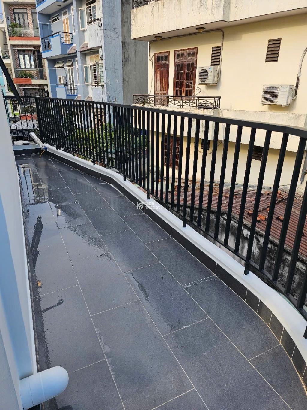 CĂN GÓC 2 MẶT HẺM 6m..CÁCH CHỢ TRẦN VĂN QUANG 20M - NHÀ ĐẸP LUNG LINH 