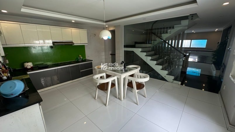 SIÊU PHẨM, MTKD NGUYỄN XÍ, BÌNH THẠNH, 176M2 XÂY MỚI Ở NGAY. GIẢM 650TR CHỈ CÒN 35.9T TL 