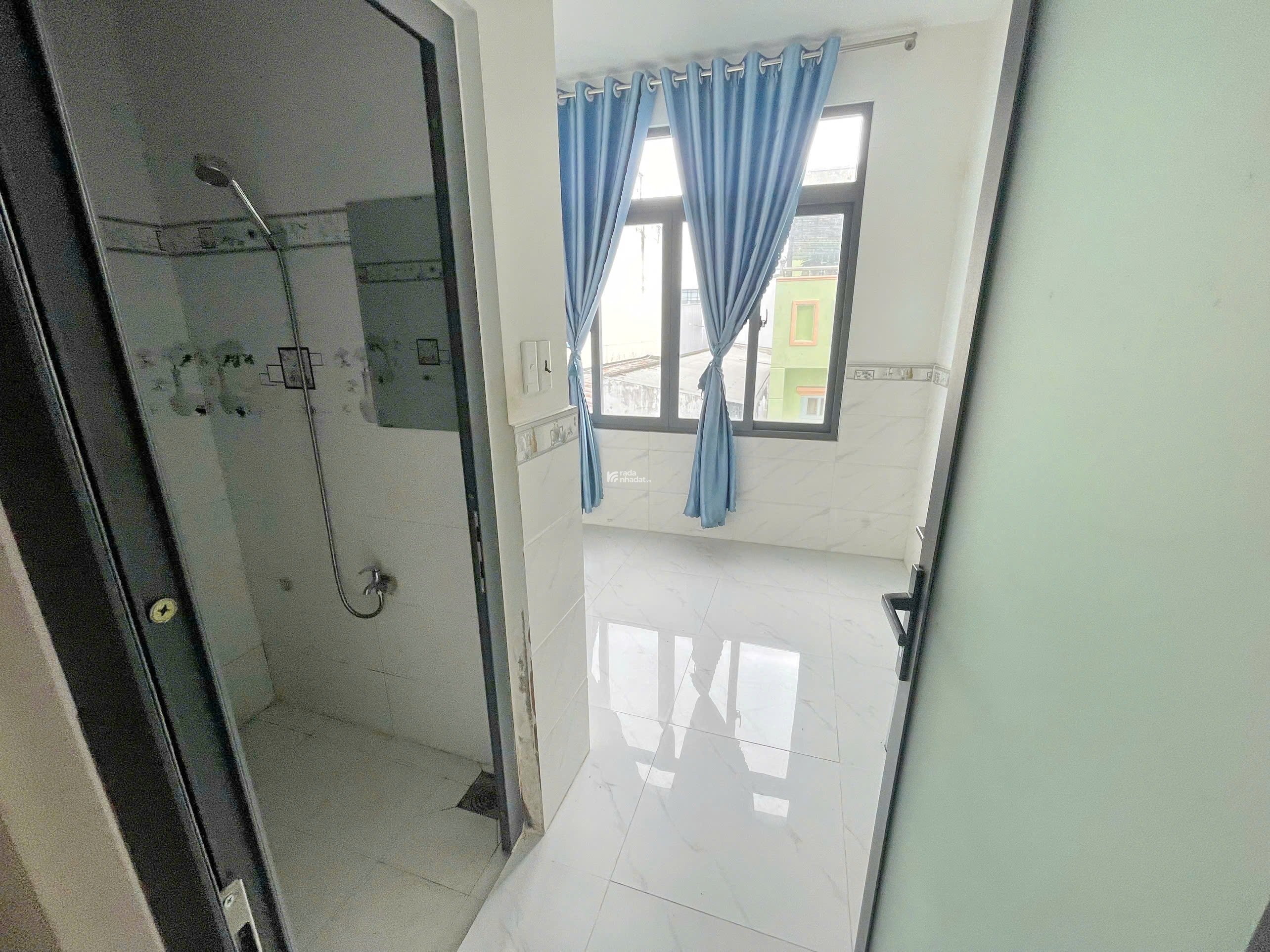 Bán nhà hẻm Q7, 1 trệt 1 lửng 2 lầu, 5,2 tỷ, 66m2.