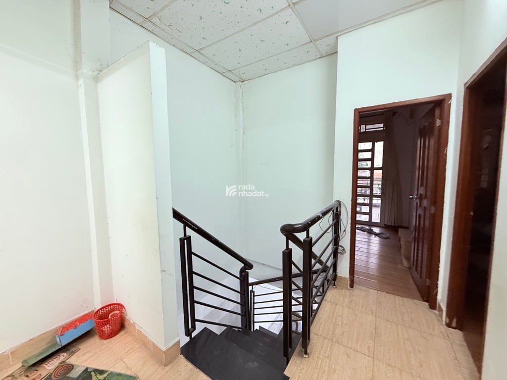 HẺM XE HƠI NGUYỄN SỸ SÁCH, TÂN BÌNH, 60M2 MỚI Ở NGAY. GIẢM 350TR CHỈ 5.5T TL 