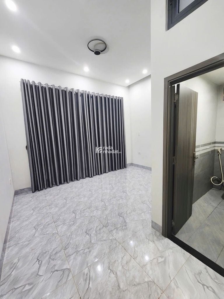 KHU ĐỒNG BỘ NGUYỄN CÔNG HOAN, PHÚ NHUẬN, 2 TẦNG Ở NGAY. GIẢM 350TR CHỈ 5.3T 