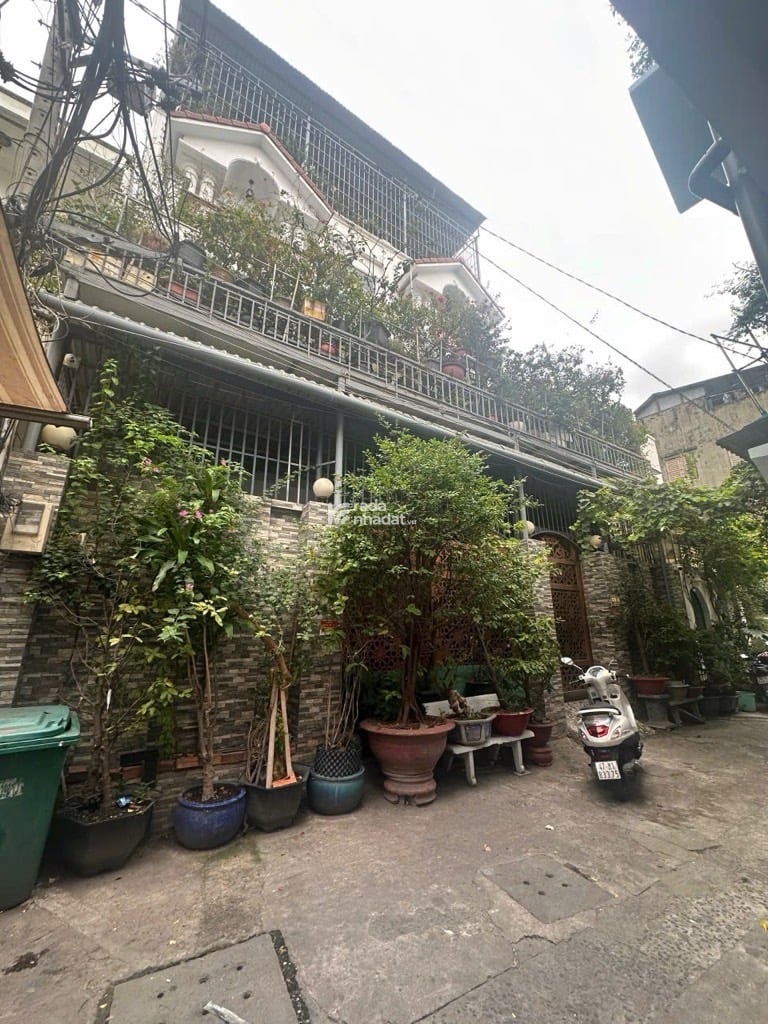 GẦN KCN TÂN BÌNH, HẺM XE HƠI HỒ ĐẮC DI, TÂN PHÚ, 200M2 NGANG CHUẨN 4M. GIẢM 550TR CHỈ 18T TL TỐT