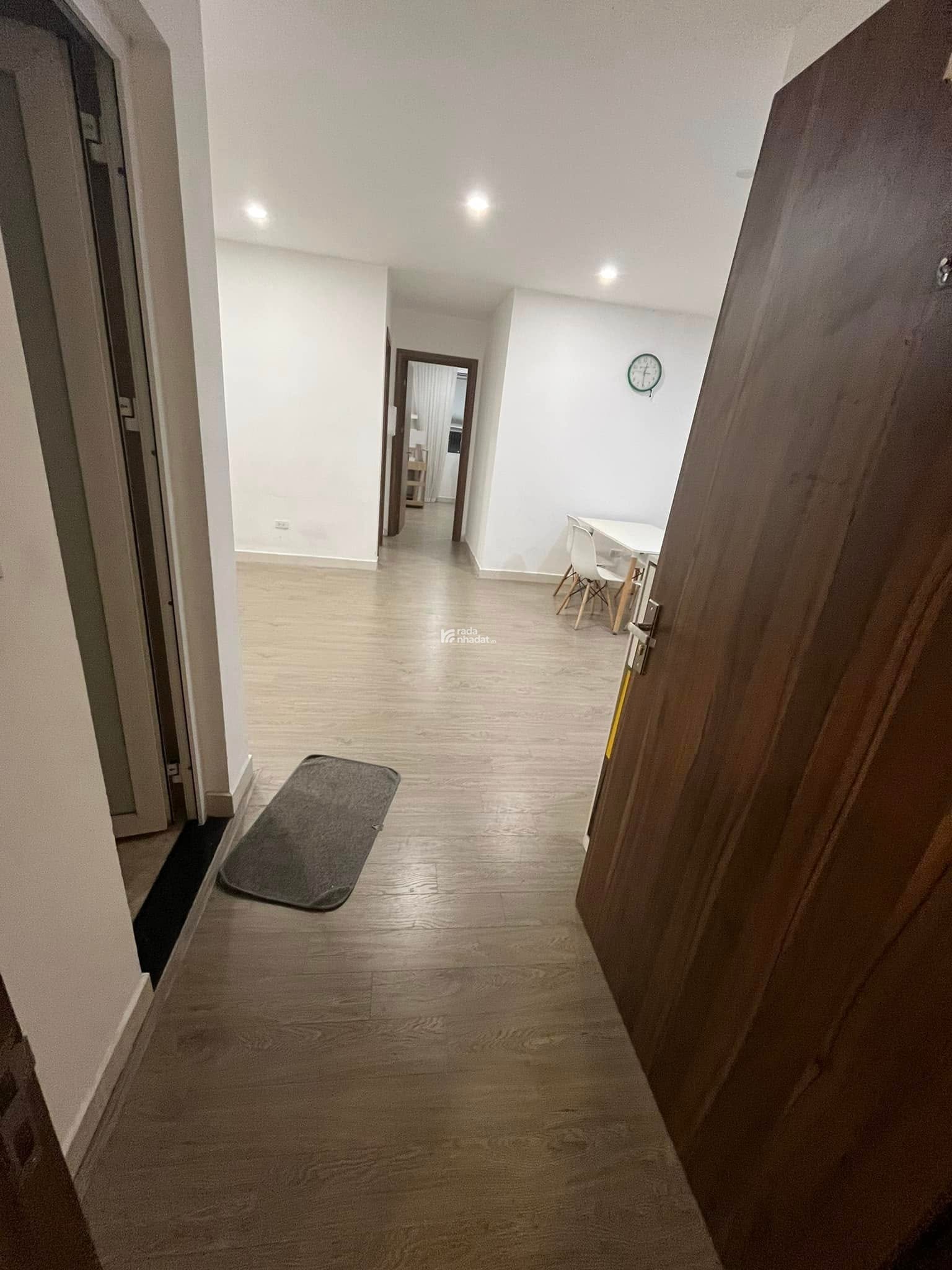 Bán chung cư số 6 Đội Nhân: 100m2, 3PN, full nội thất, căn góc giá 6tỷ