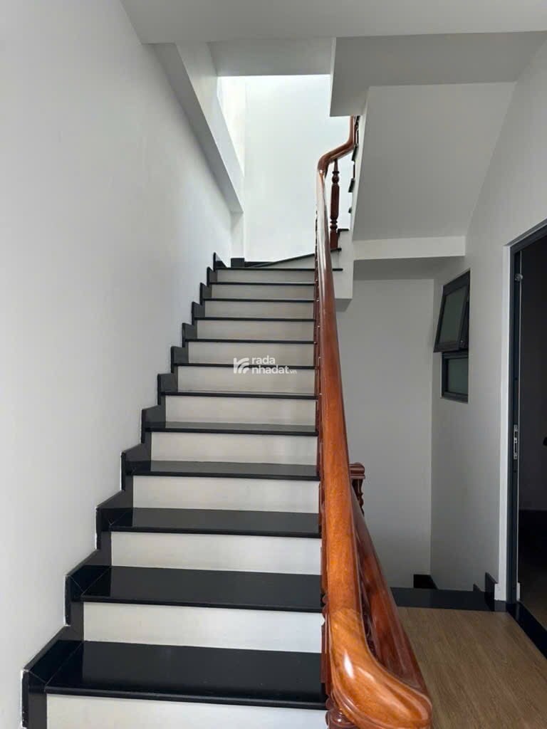 NHÀ ĐẸP CĂN GÓC 2 MẶT TIỀN, HẺM XE HƠI, 4 TẦNG - NGANG 6M THỐNG NHẤT, P6 GÒ VẤP, NHỈNH 6 TỶ