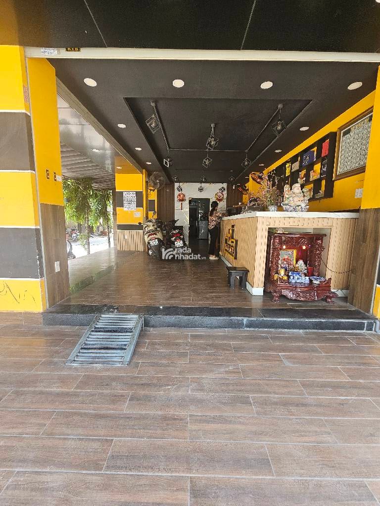 MẶT TIỀN KINH DOANH ĐA NGÀNH NGHỀ  