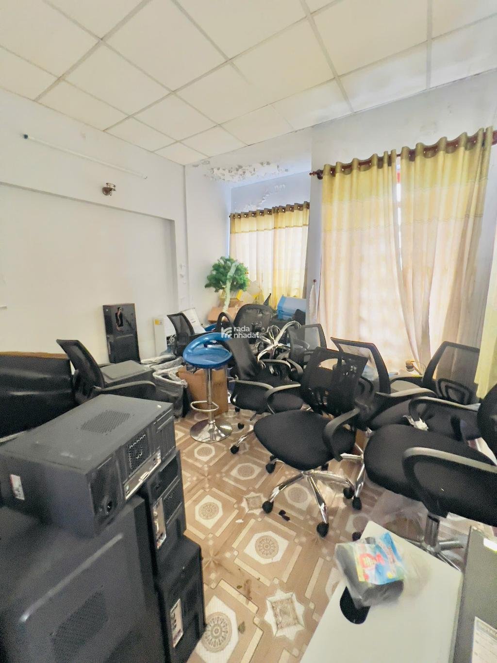 NHÀ TÂN KỲ TÂN QUÝ, HẺM Ô TÔ 8M ĐẬU CỬA, KINH DOANH TỐT, 40M2 NGANG 4 DÀI 10, CHỈ 4.2 TỶ TL