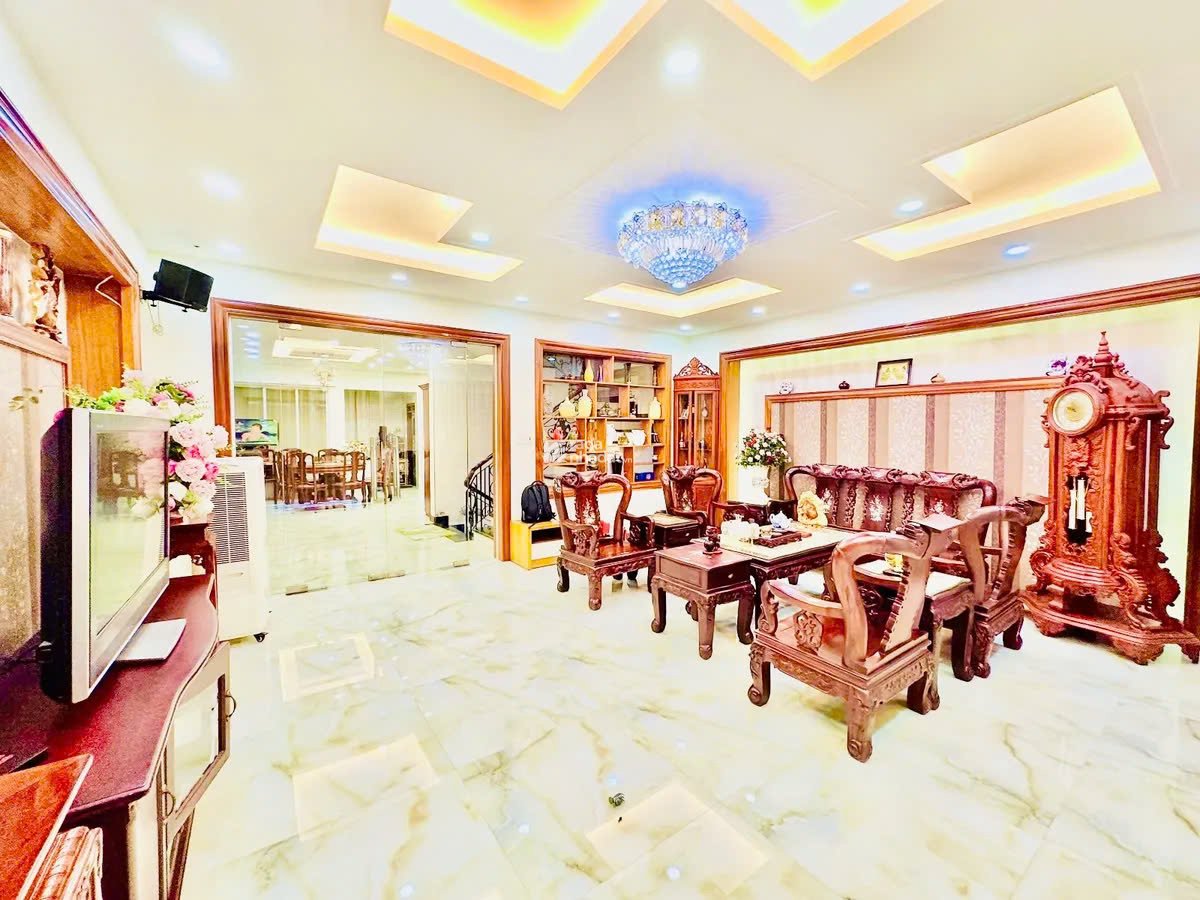 Biệt thự Hoa Bằng 120m2 (Ngang 6.7m), Chốn về bình yên cho cả gia đình, full NT