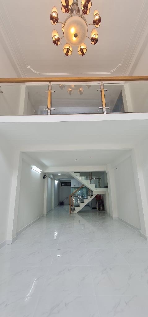 ĐƯỜNG NHỰA 6M - XE HƠI NGỦ TRONG NHALạc Long Quân Phường 5 Quận 11