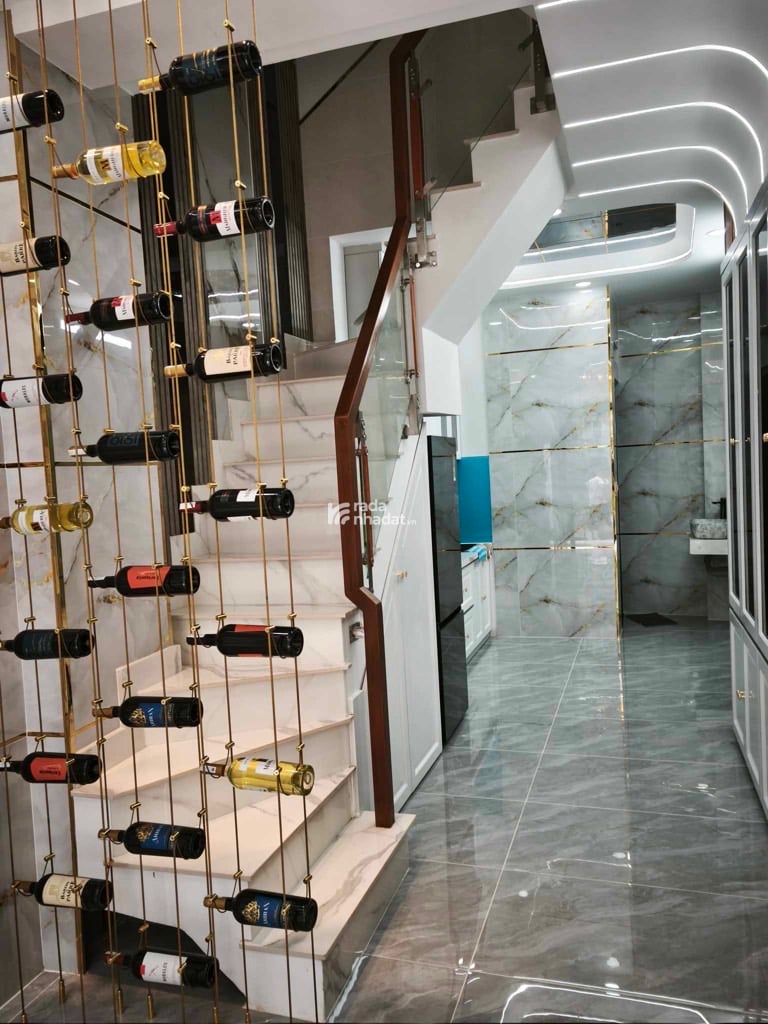 TT TÂN PHÚ - NGAY TÔ HIỆU - SÁT MẶT TIỀN - 3 TẦNG - 32M2 - SỔ ĐẸP - GIÁ CHỈ HƠN 4 TỶ .