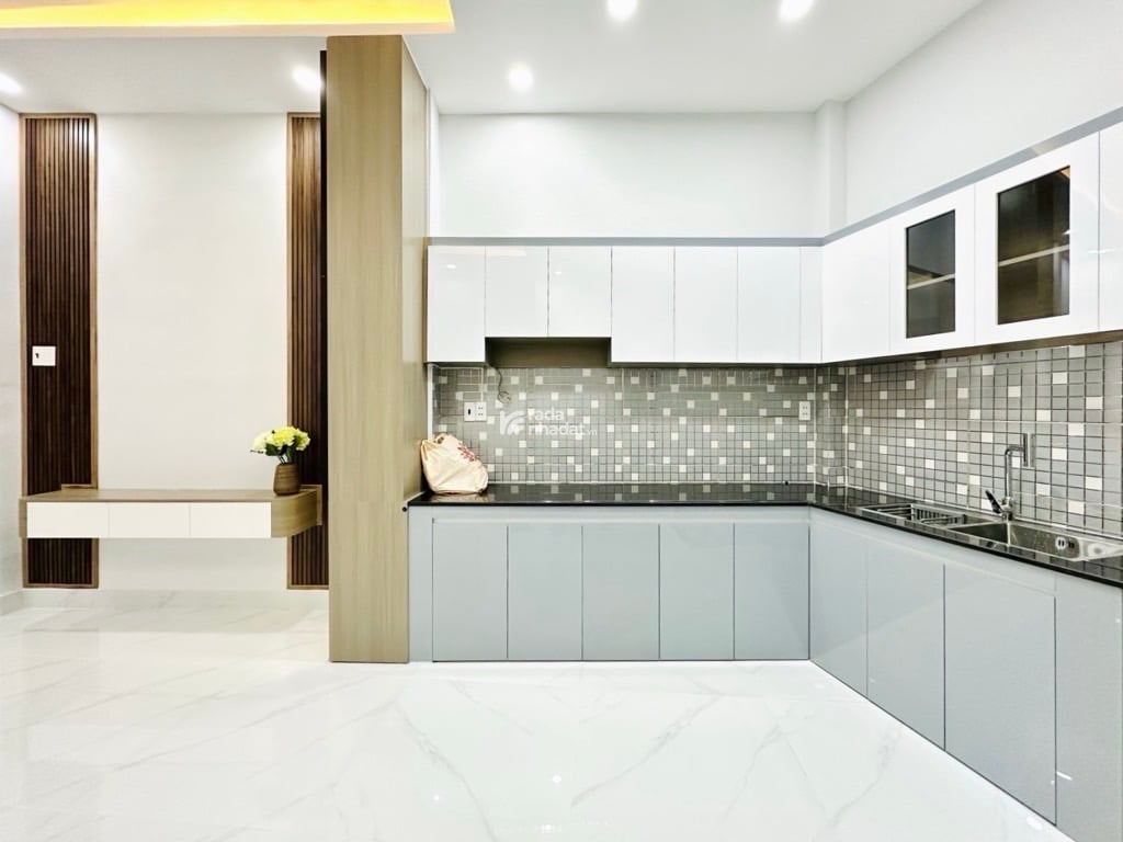 SÁT HẺM XE HƠI GIÁ RẺ, NGÔ TẤT TỐ, BÌNH THẠNH, 35M2 Ở NGAY. GIẢM 650TR CHỈ 5.8T