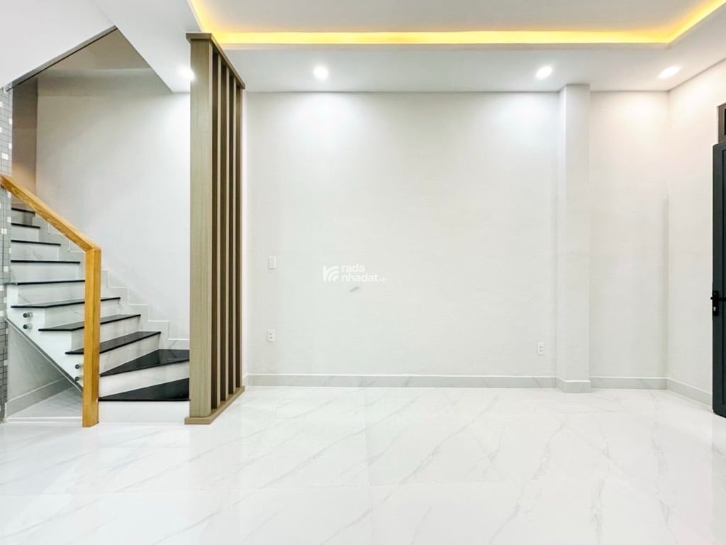 SÁT HẺM XE HƠI GIÁ RẺ, NGÔ TẤT TỐ, BÌNH THẠNH, 35M2 Ở NGAY. GIẢM 650TR CHỈ 5.8T