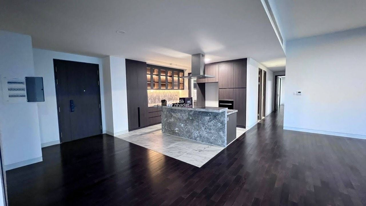 Bán 2 phòng ngủ 98m2 Empire Tilia, view sông, sẵn HĐ thuê, giá 15,9 tỷ bao hết.