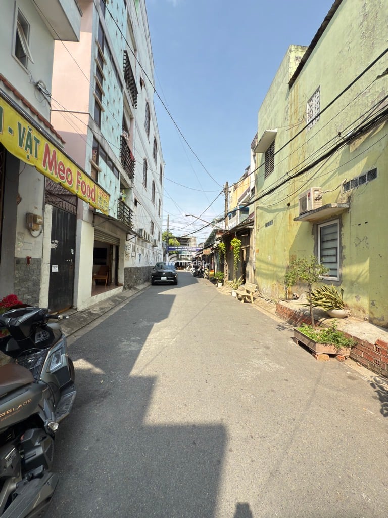 HẼM NHỰA 7M - CẦU XÉO -TÂN QUÝ -TÂN PHÚ - DT: 4 *16M - 7.4 TỶ