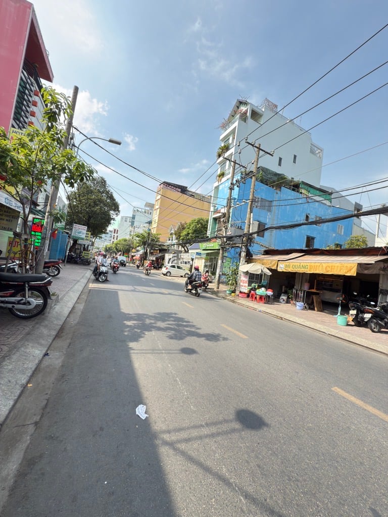 HẼM NHỰA 7M - CẦU XÉO -TÂN QUÝ -TÂN PHÚ - DT: 4 *16M - 7.4 TỶ