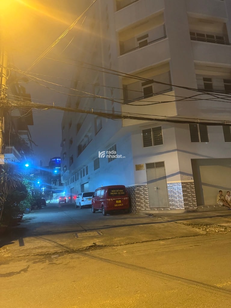  MẶT TIỀN LÊ THỊ BẠCH CÁT- 8x21- 3 TẦNG- CĂN GÓC 