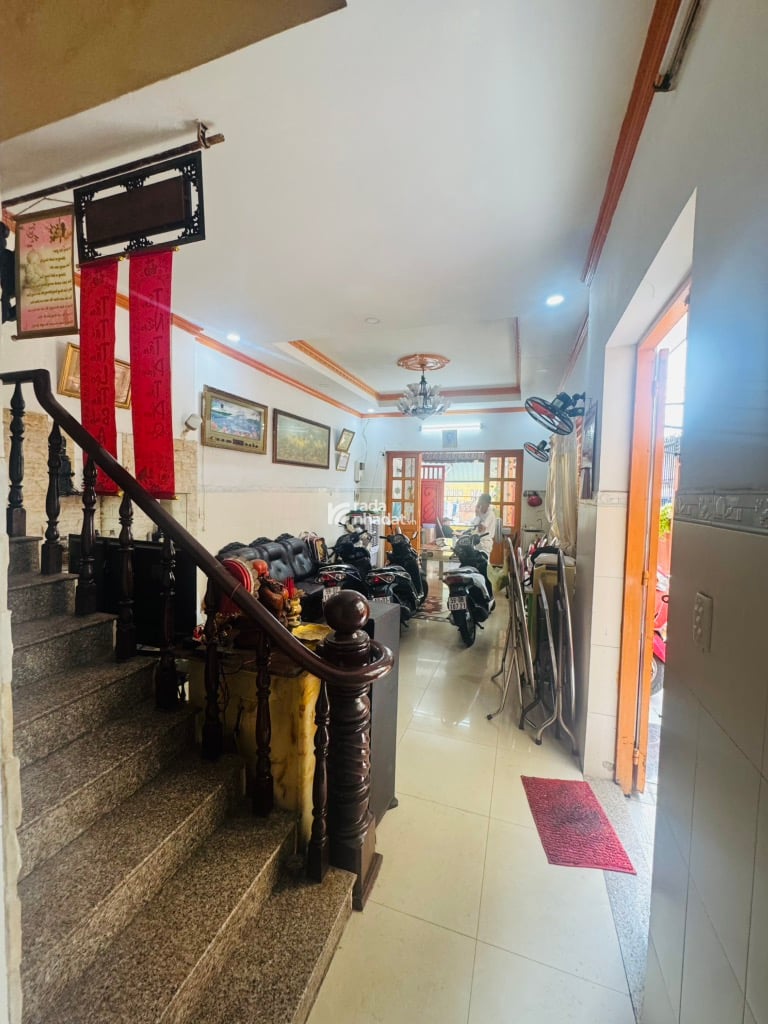 MẶT TIỀN KINH DOANH SIÊU ĐỈNH-TRUNG TÂM TÂN PHÚ-NGAY NGUYỄN HỮU TIẾN-LÊ TRỌNG TẤN-NGANG HIẾM 5.6M