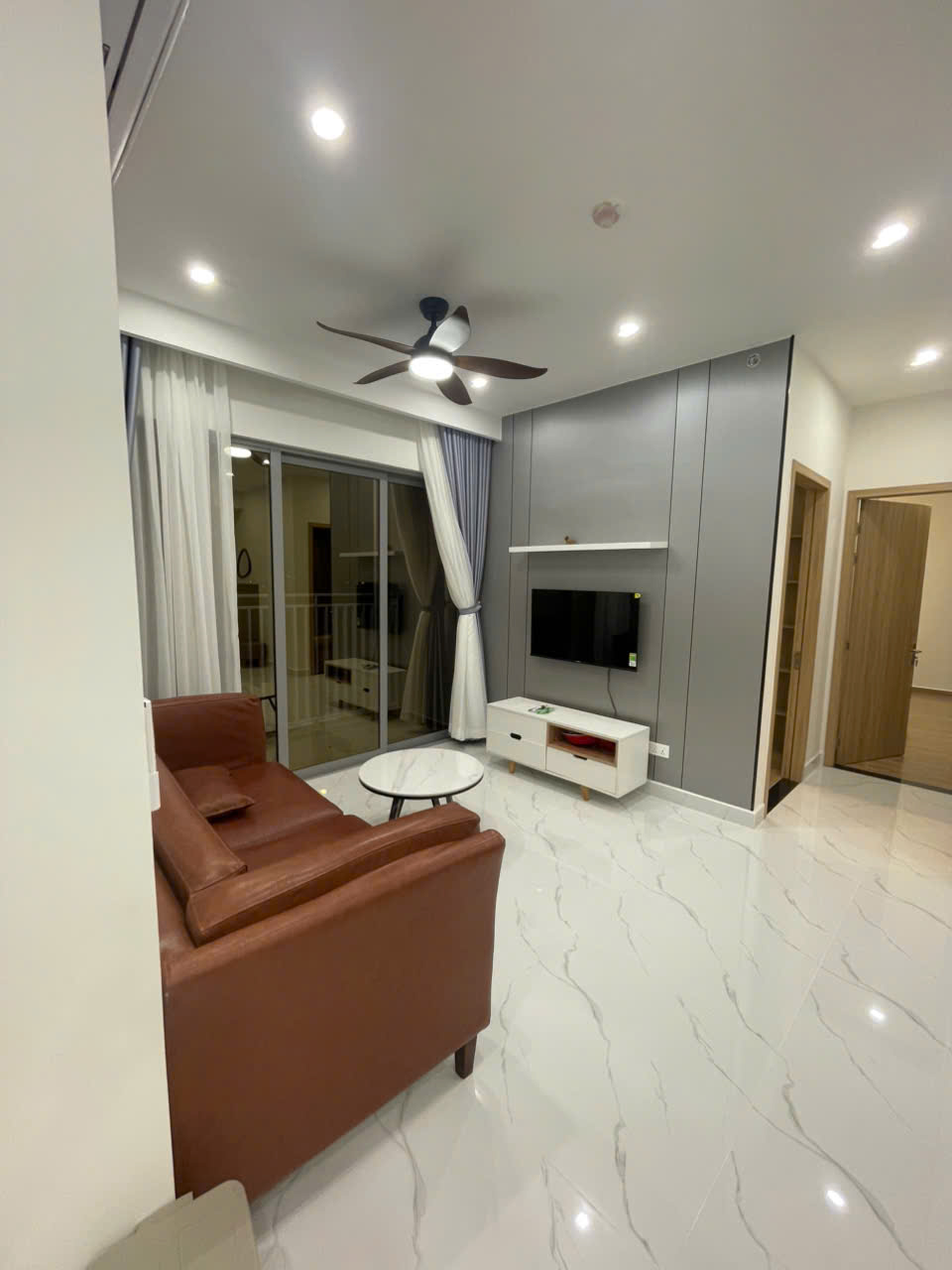 cho thuê căn hộ 2PN2WC - 16 triệu/tháng  - Full NT đẹp  - Celesta Rise