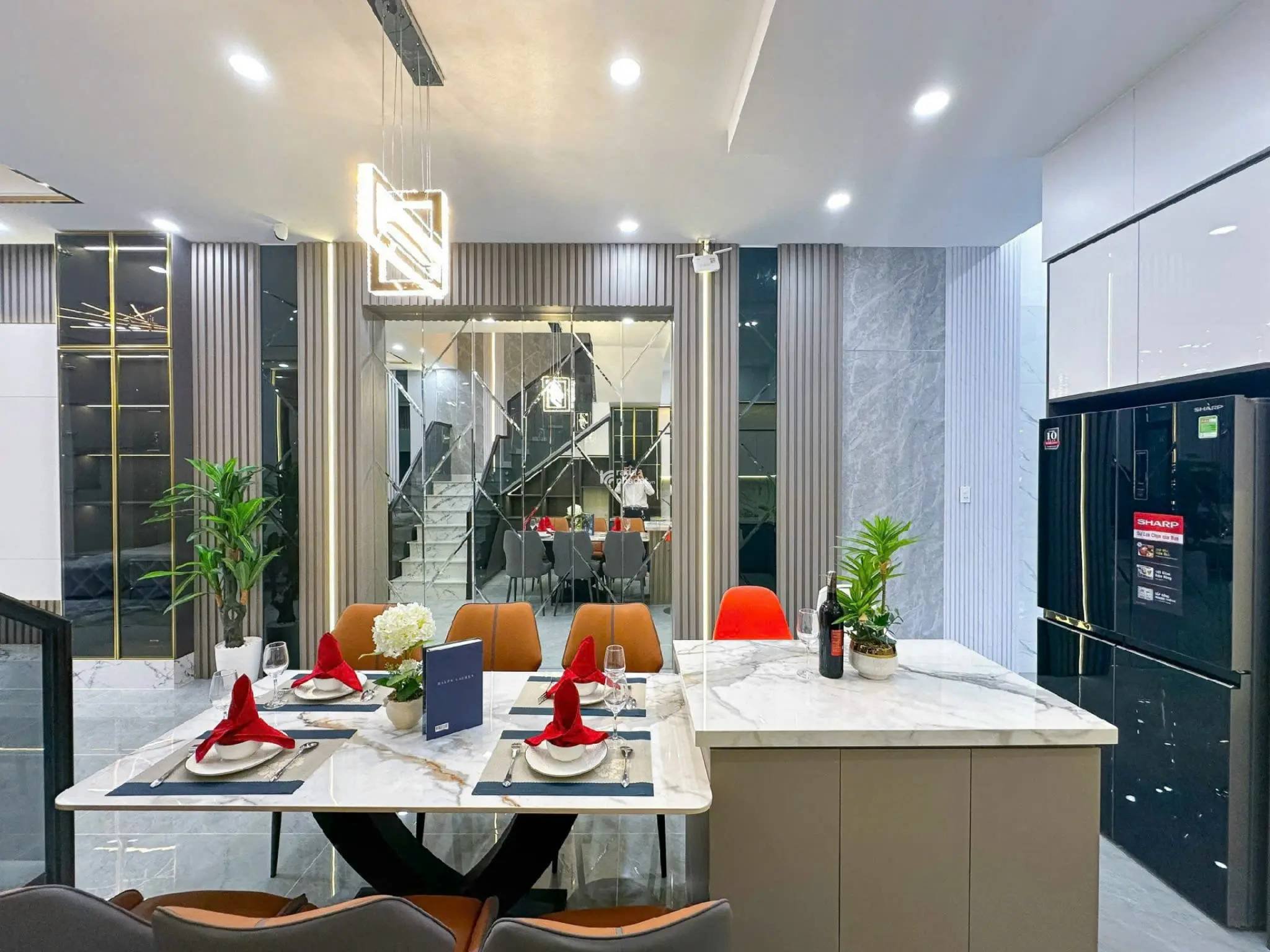 Siêu phẩm 2 lầu Tương Bình Hiệp đẹp hơn hình, giá mềm hơn tưởng tượng