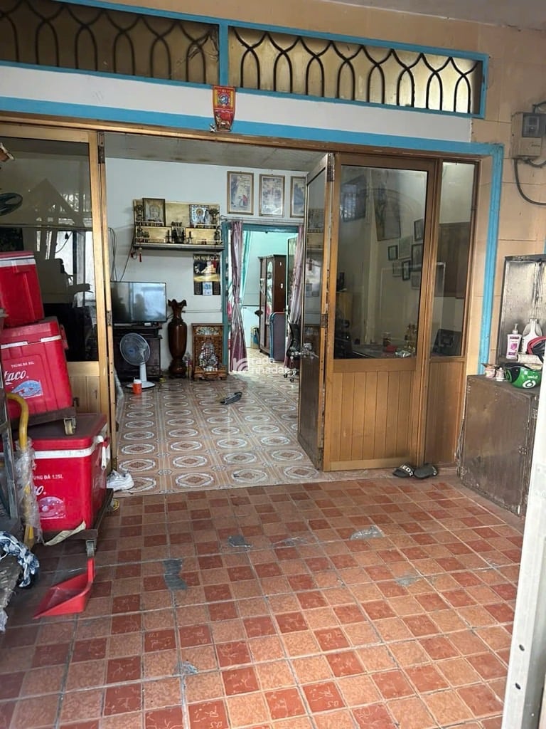 LIỀN KỀ KDC HIMLAM -HẺM 6M THÔNG- TRẦN XUÂN SOẠN-Q.7-DT: 5*15M- 11 TỶ