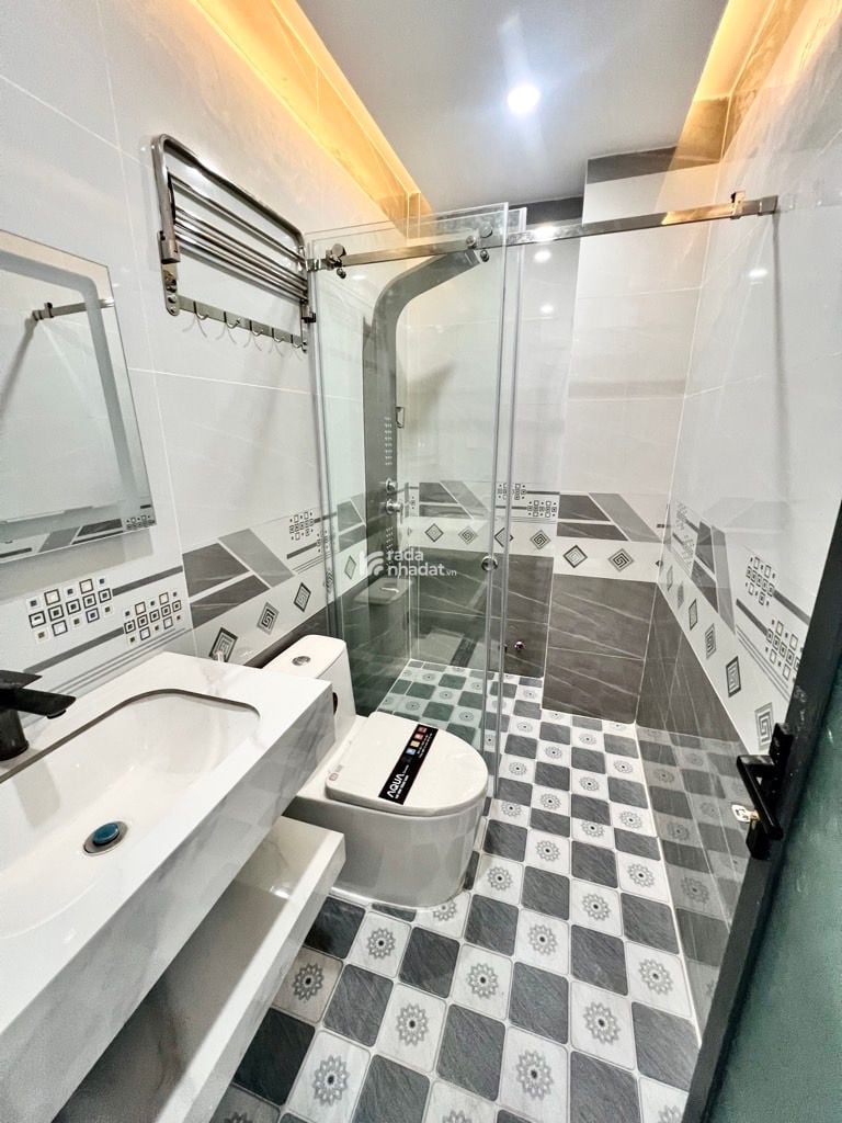 NHÀ MỚI 5 TẦNG BÌNH TÂN - LÊ ĐỨC ANH- DT: 4*13.5M- 6 TỶ 950