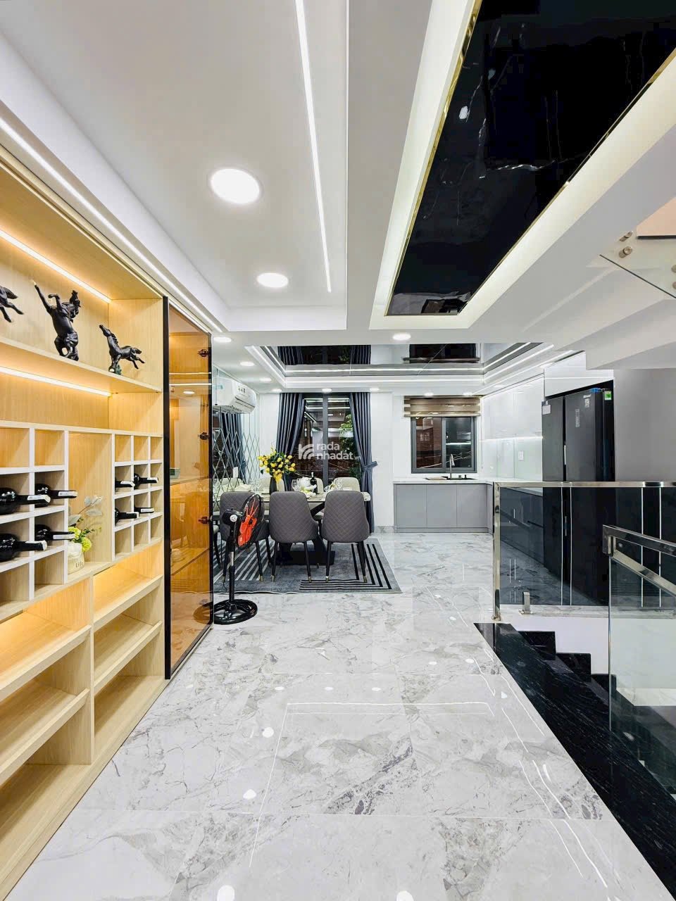 Nhà DT 56m2 giá 4tỷ8 đường Hoàng Bật Đạt P15 Tân Bình