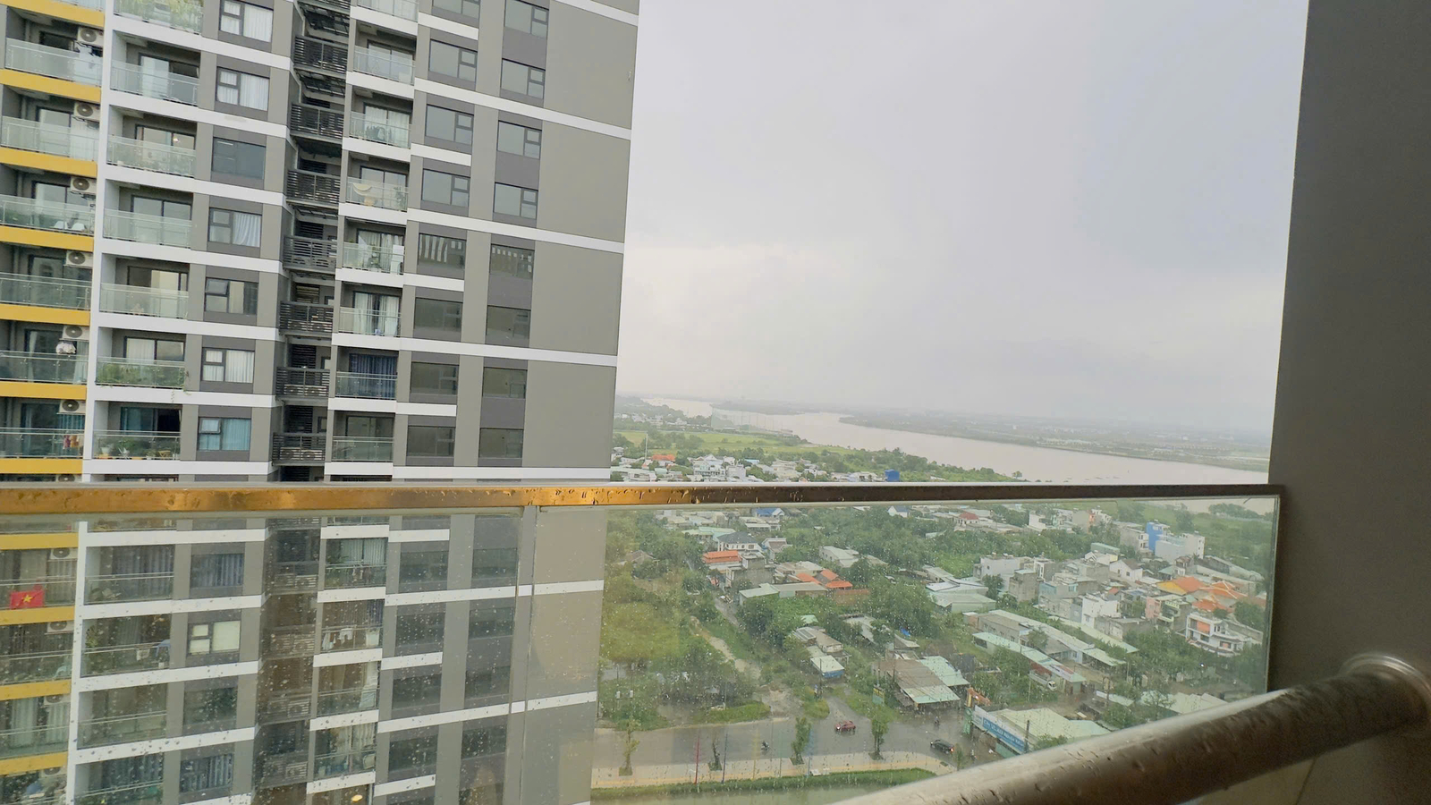 Cần bán 2PN 59,20m2, phân khu The Beverly Solari, giá tốt 3,75tỷ