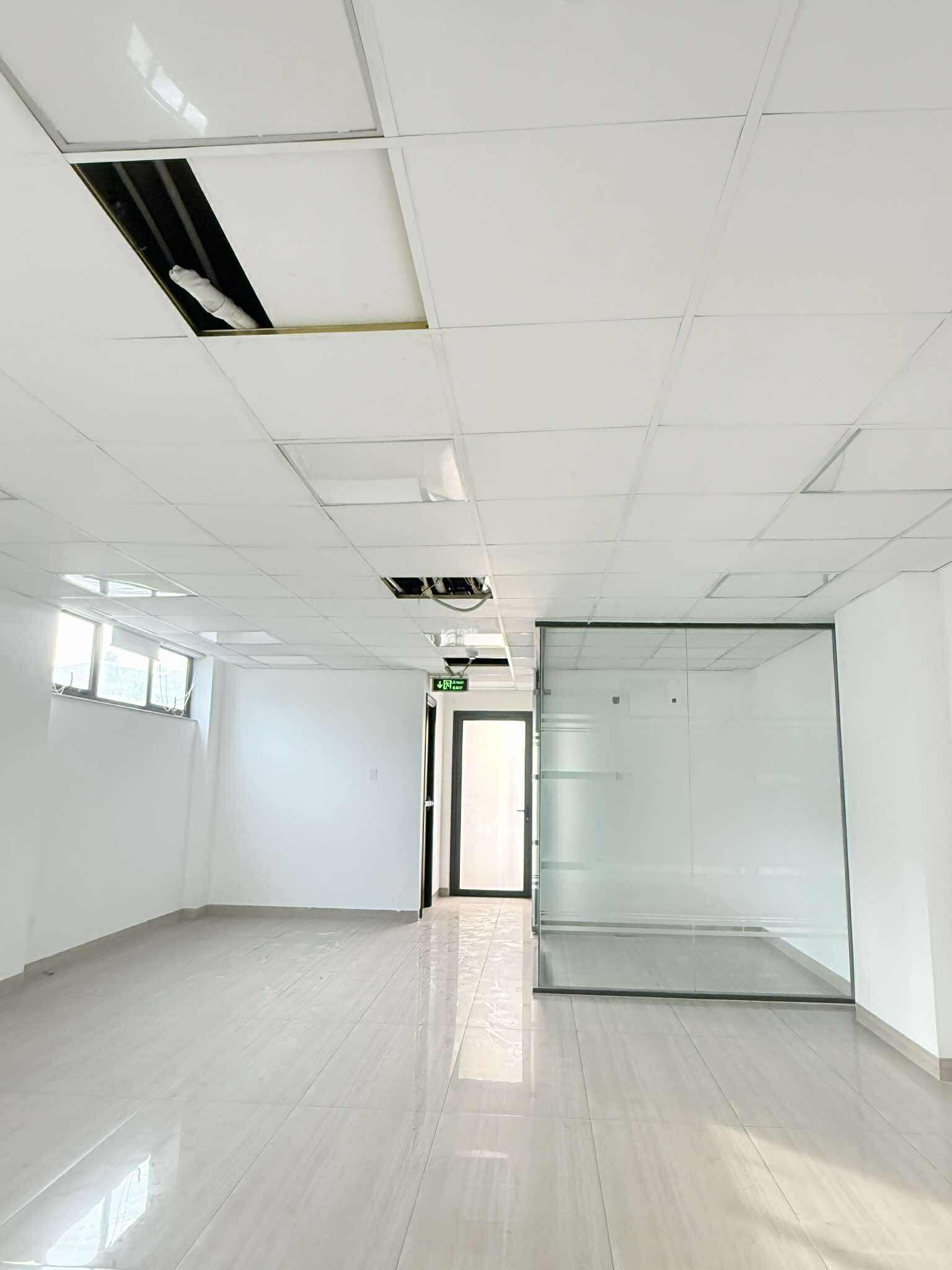 10 TẦNG - MẶT TIỀN KINH DOANH ĐƯỜNG 3/2 - 167m2 CHO THUÊ 300TR/THÁNG - 90T