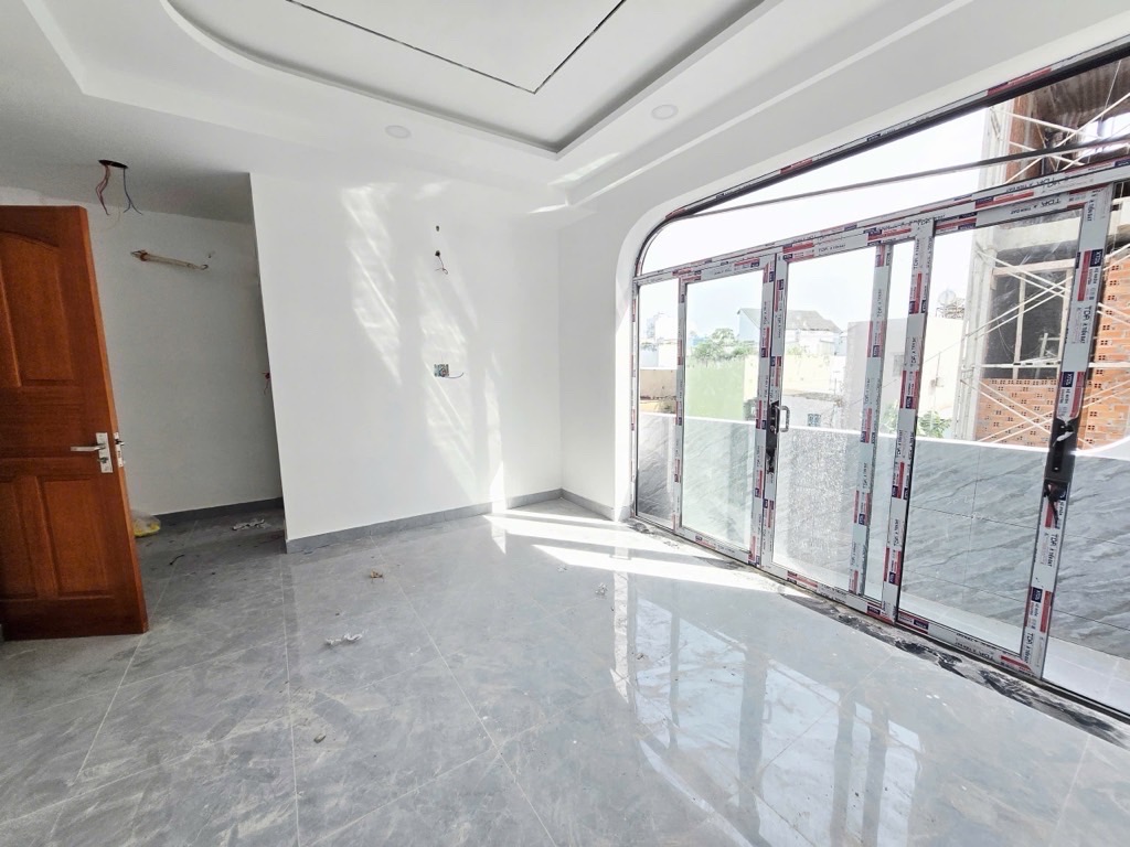 Chiến lược - BTĐ BÌNH TÂNGIÁ 6,850 tỷMô tả Nhà xây dựng từ đất lên, mới 100% Nhà mới đẹp 5 tầng 1 