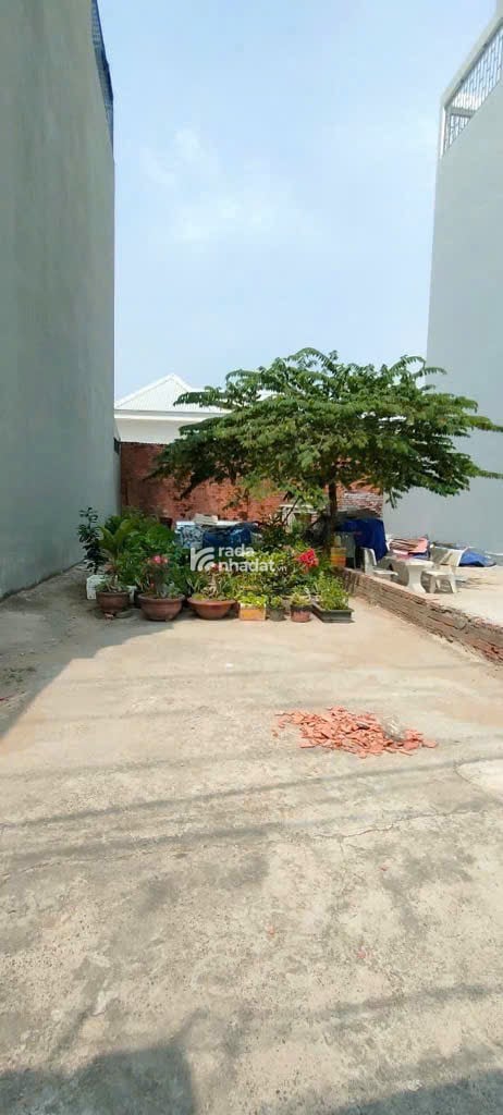 NHỈNH 5 TỈ  ĐẤT HẺM XE HƠI KHU DÂN CƯ ĐỒNG BỘ CHỈ 56TR/M2 