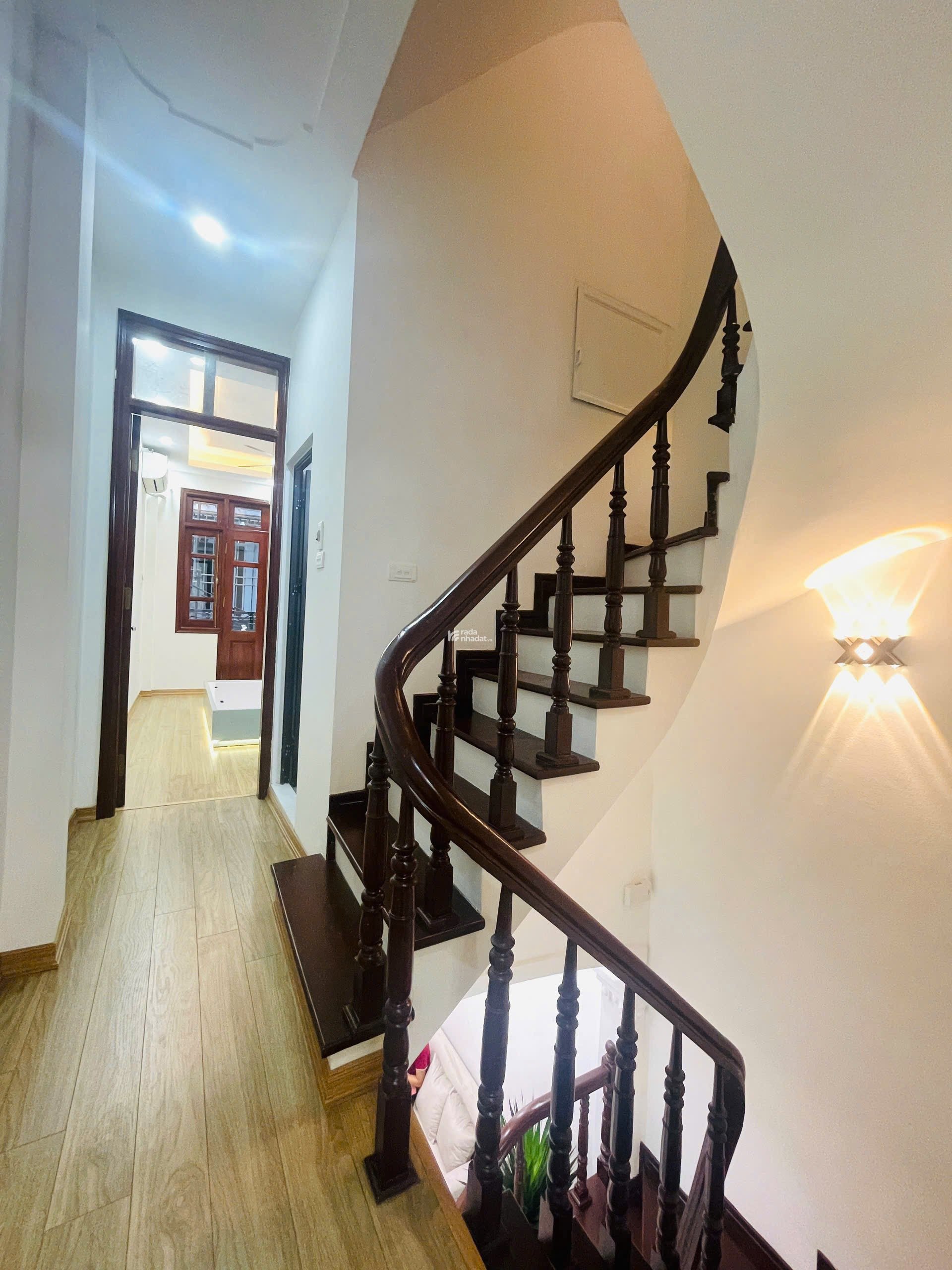 Siêu hot, Trần Thái Tông, ngõ thông, kinh doanh, gần ô tô, đủ tiện ích, 36m2*4T