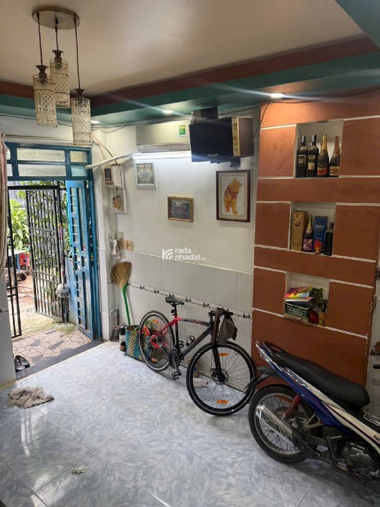 Đường số 19 -Bình Hưng Hòa -Bình Tân   DT:35M2 ,2 tầng,  49 đường 4M   Giá 3.85 tỷ