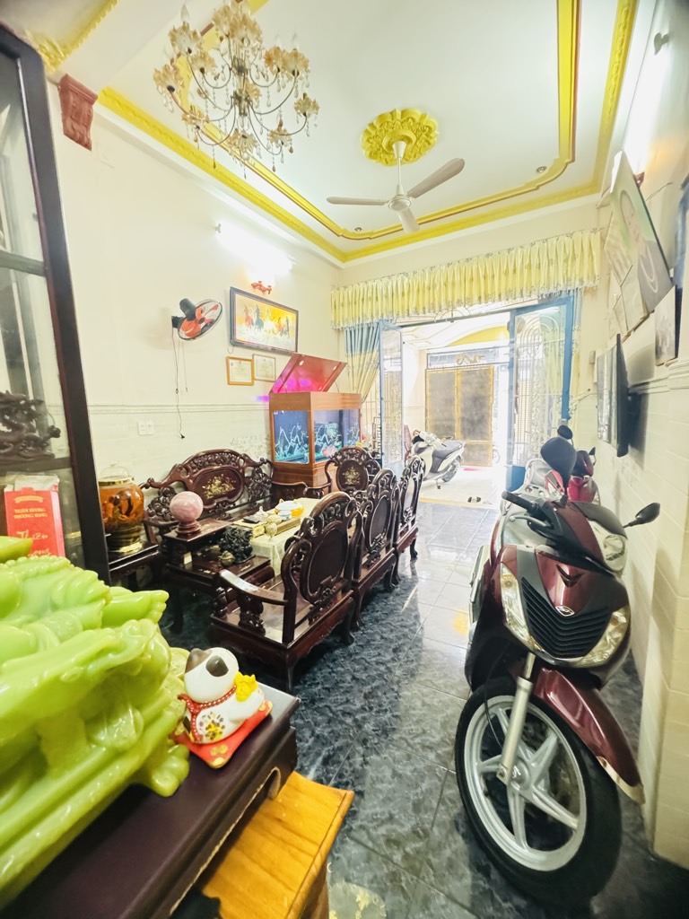 THẠCH LAM TÂN PHÚ - GẦN LUỸ BÁN BÍCH - ĐƯỜNG NHỰA THÔNG Ô TÔ NGỦ TRONG NHÀ -