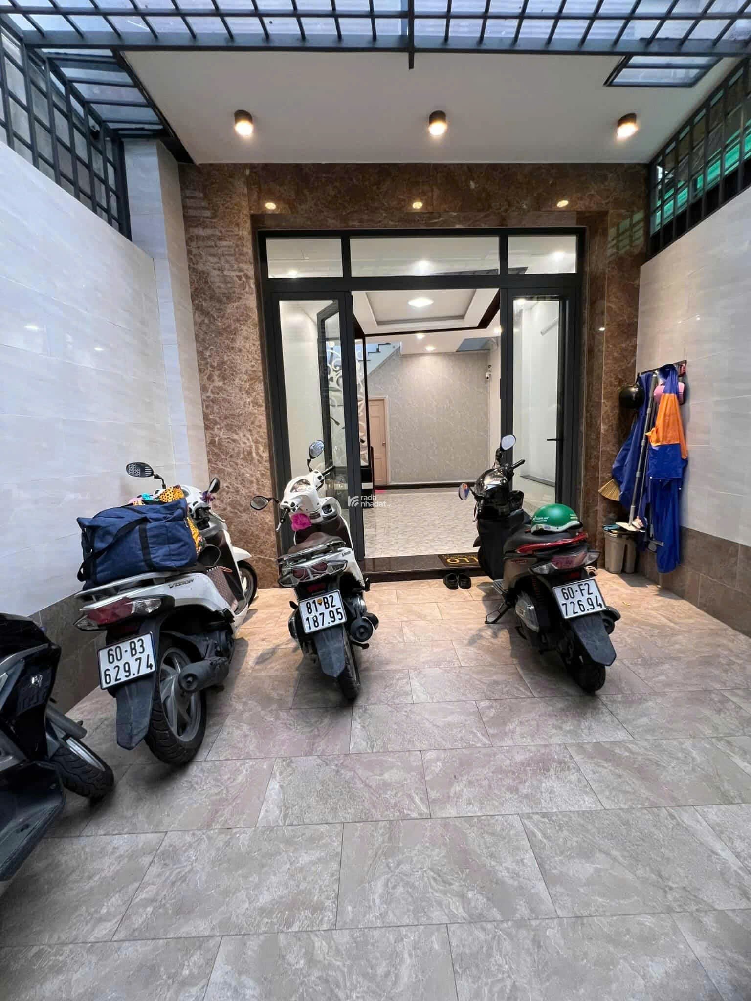 MẶT TIỀN PHÚ NHUẬN - 4 TẦNG ĐẸP 70M2 (417) - GIÁ RẺ 14.2 TỶ - CHO THUÊ 30TR/THÁNG