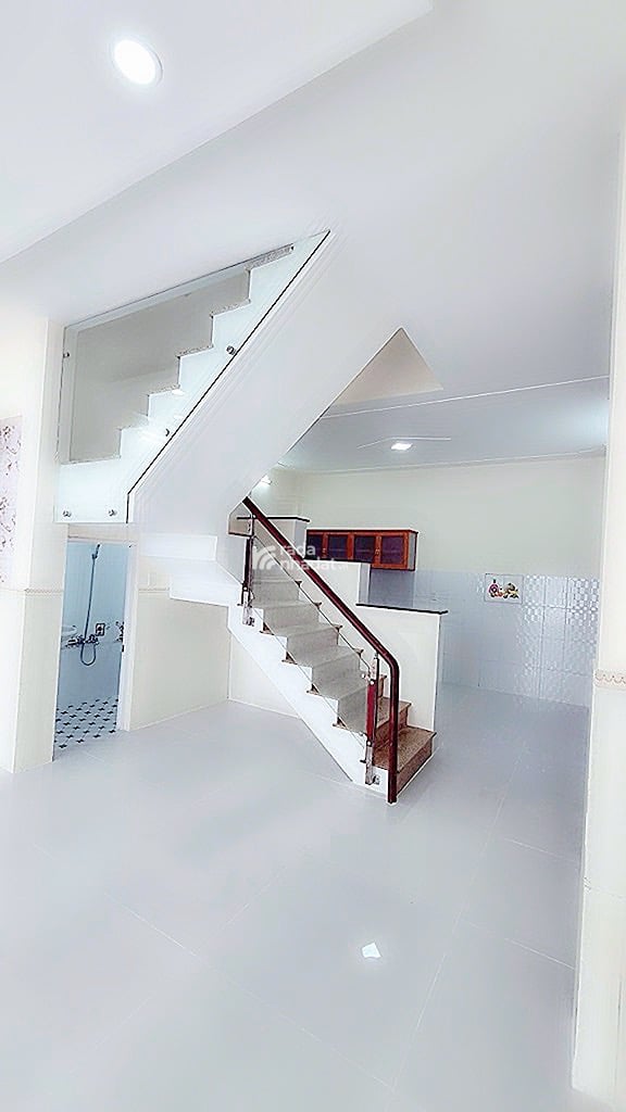 Bán nhà đường phú thọ hoà tân phú