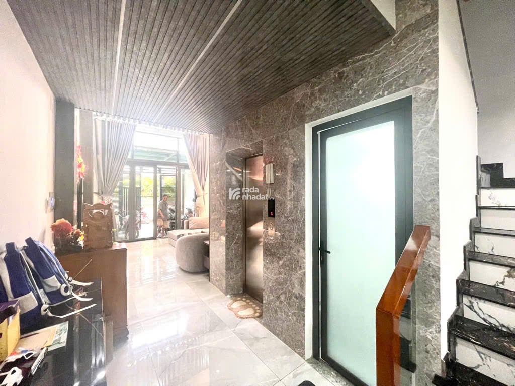 Nhà 6 tầng thang máy   Khu Phân Lô Dương Quảng Hàm  Gò Vấp  Đường 6m  4.2x17m  Giá 12.5Tỷ