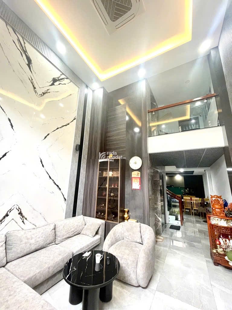 Nhà 6 tầng thang máy   Khu Phân Lô Dương Quảng Hàm  Gò Vấp  Đường 6m  4.2x17m  Giá 12.5Tỷ
