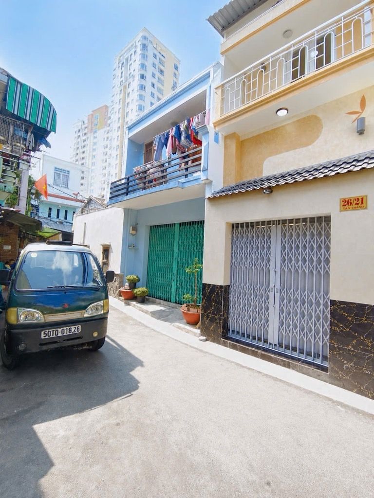 SÁT VÁCH TB, HXH TÂN THÀNH, TÂN PHÚ, 28M2 HIẾM CÓ. GIẢM 550TR CHỈ 3.3T TL TỐT