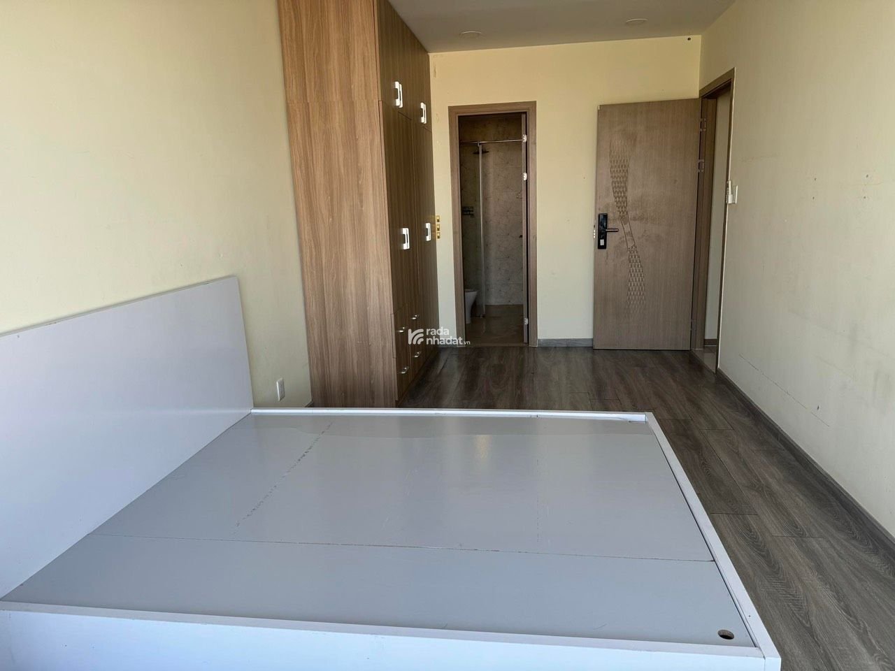 Cam kết rẻ nhất Saigon Royal! Cho thuê căn studio 30m2 view sông đẹp giá 10,5tr/th LH 0931 785 ***