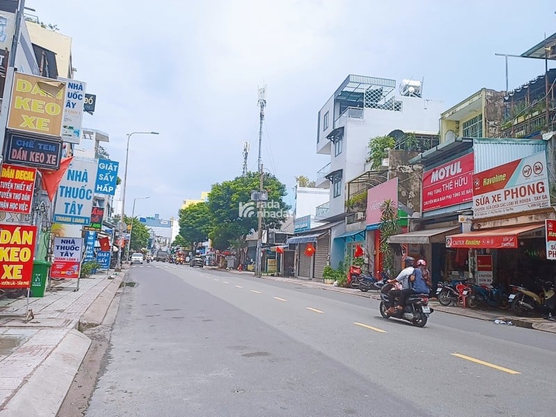 Bán nhà mặt tiền Vườn Lài-ngang 5.5m-sổ vuông vức-kinh doanh sầm uất